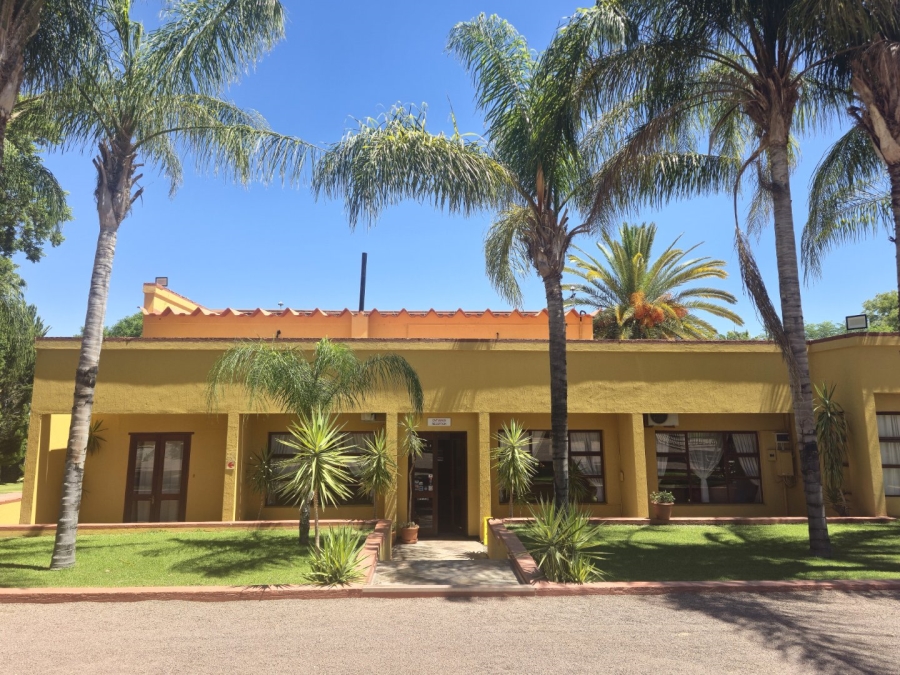 Commercial Property for Sale in Middelpos Northern Cape